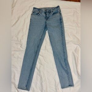 American Eagle Outfitters Light Blue Skinny Jeans
